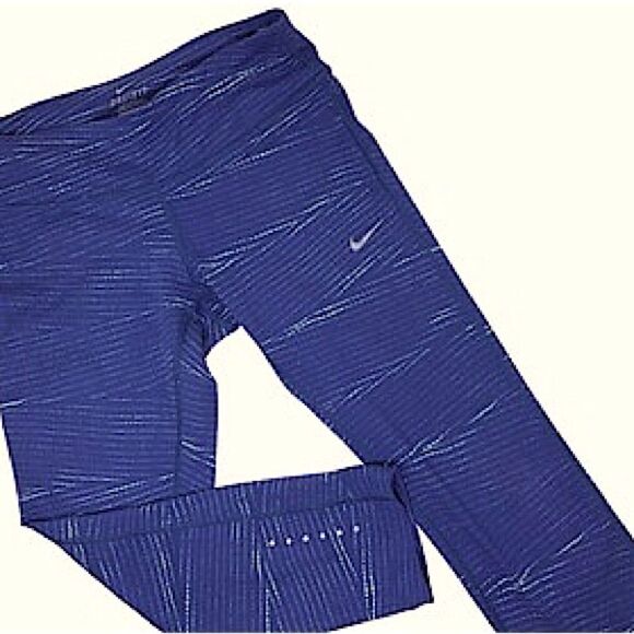 NIKE Epic Run compression Fit Womens Capri Training reflective leggings -S - Picture 2 of 12